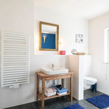 Goldfisch Koi Apartment *